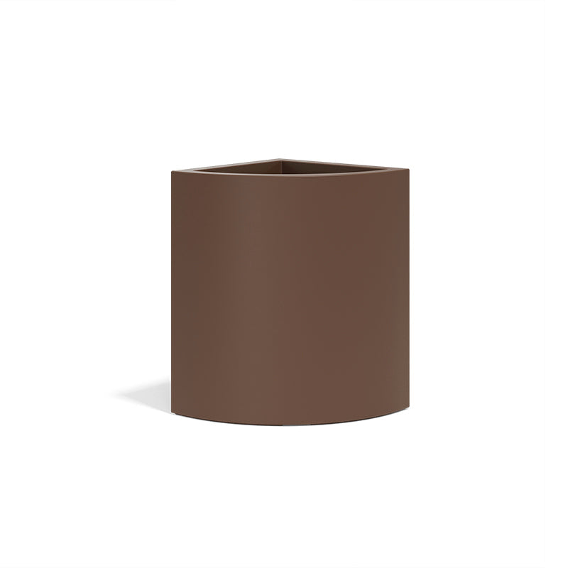 Angular pot