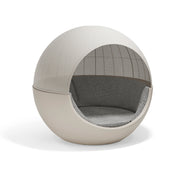 Ulm moon daybed with sunroof